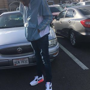 Meet your Posher, Jonathan